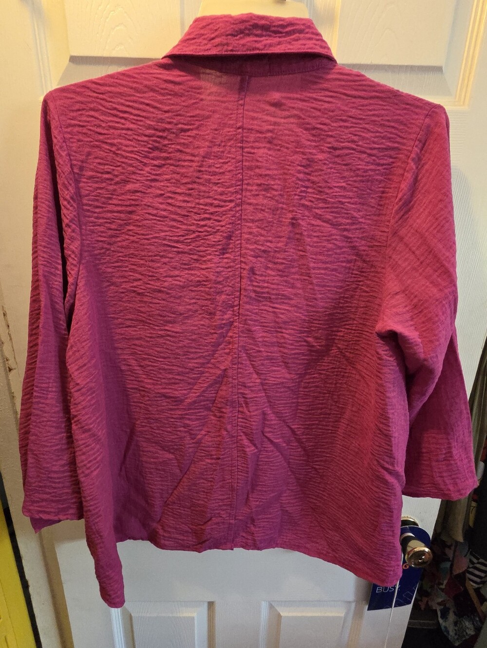 Fuchsia Textured Button-Front Collared Shirt - Picture 7 of 7
